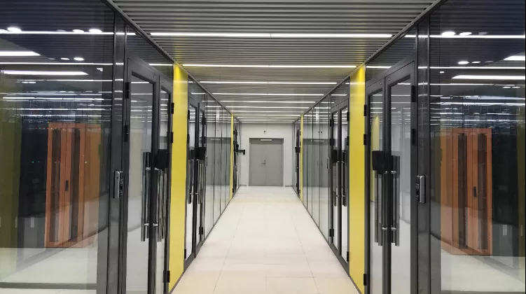 盎柒數據機房遷移需要注意什么？